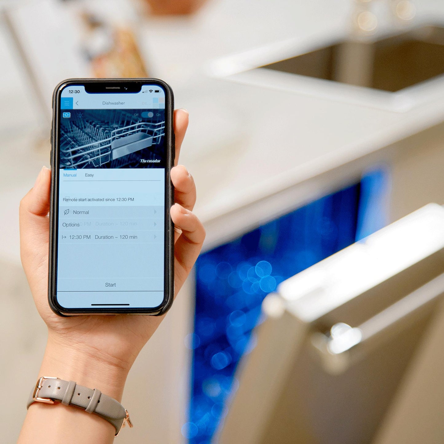 MCSA02933412_Thermador-Home-Connect-Carousel_Image_2_def